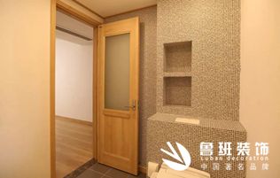 衛(wèi)生間門選什么款式好？要美觀，也要防潮！